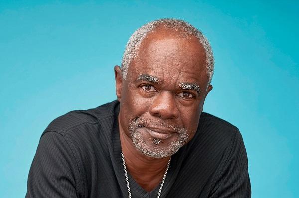 Conheça Glynn Turman, premiado ator que viverá Quíron na série do Disney+