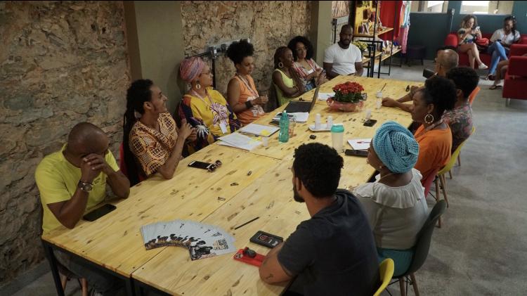 IAÔ Espaço de Criação oferece serviço gratuito na Ribeira (Salvador) para afroempreendedores baianos