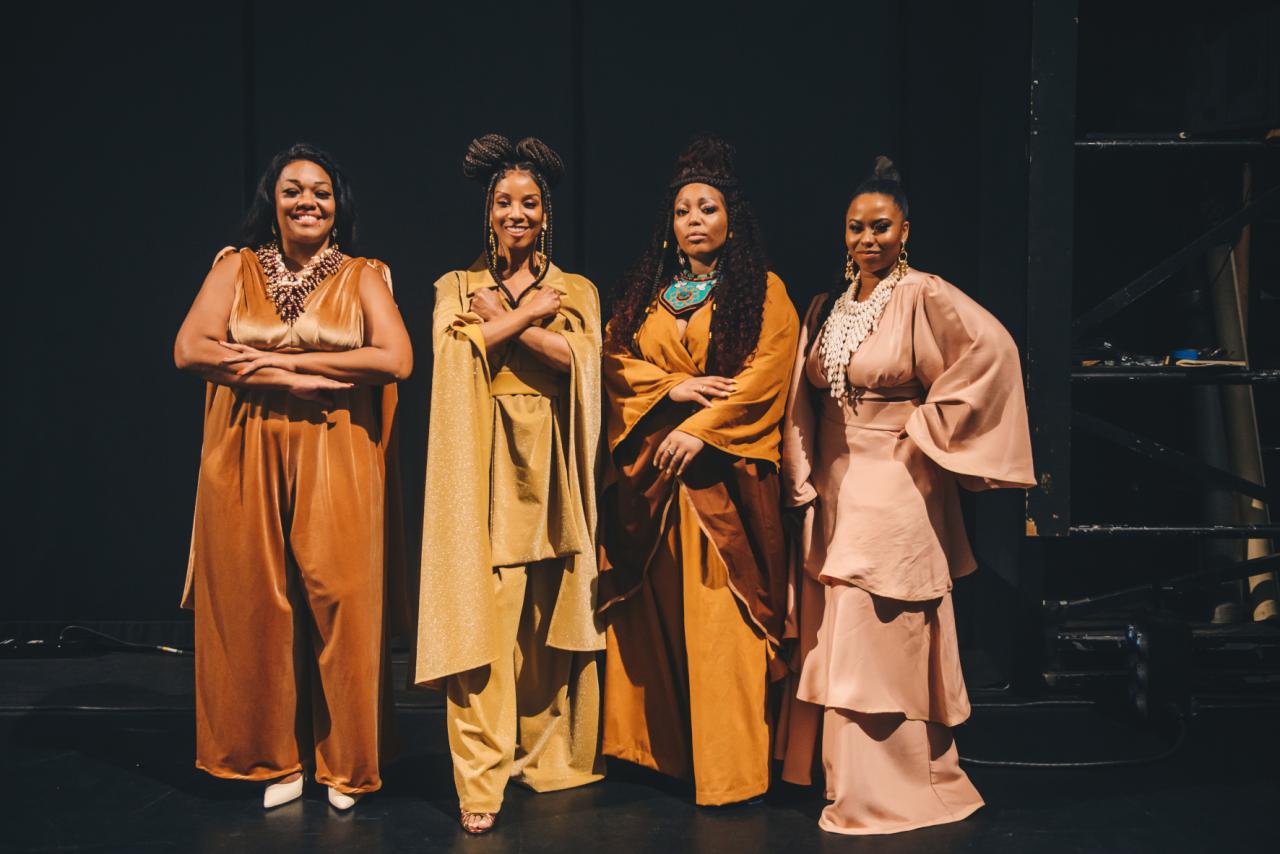 Samba das Moças homenageia Alcione, Clara Nunes e Dona Ivone Lara e conta a história do samba por vozes femininas