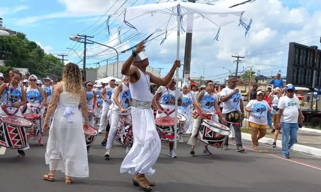 Manifestações culturais com blocos afro marcam retorno da Lavagem do Bonfim