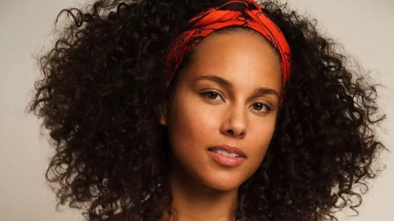 A rainha do R&B está chegando: Alicia Keys confirma apresentações no Brasil