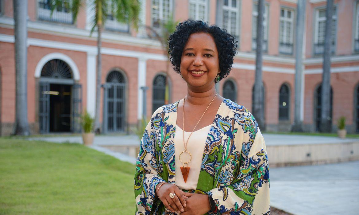 Ana Flávia Magalhães: A histórica posse da primeira mulher negra à frente do Arquivo Nacional