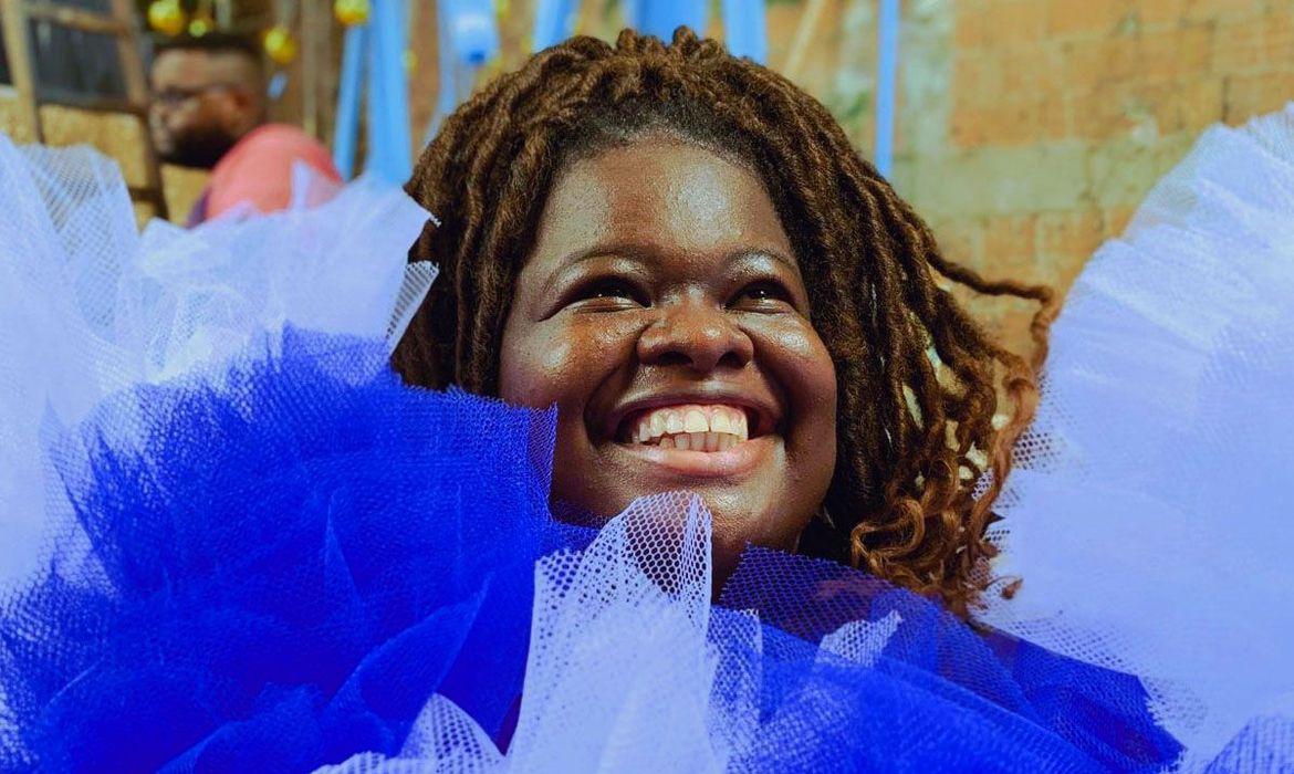 Empoderamento e representatividade: a luta de mulheres e negros no carnaval da Sapucaí
