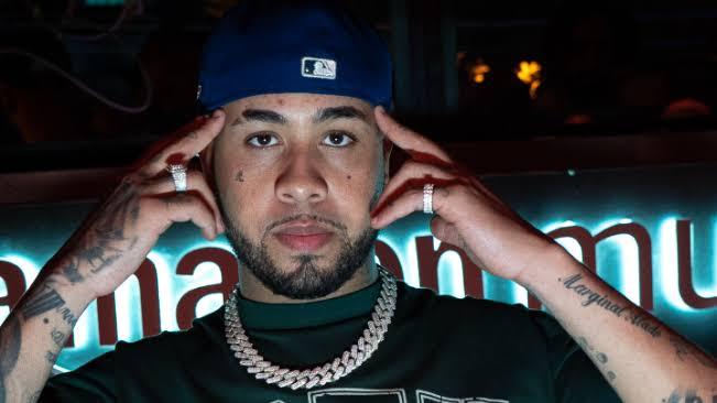 Kawe lança novo single em parceria com TETO 