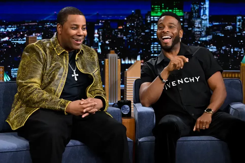 Reunião épica de astros dos anos 90: Kenan Thompson e Kel Mitchell juntos novamente!