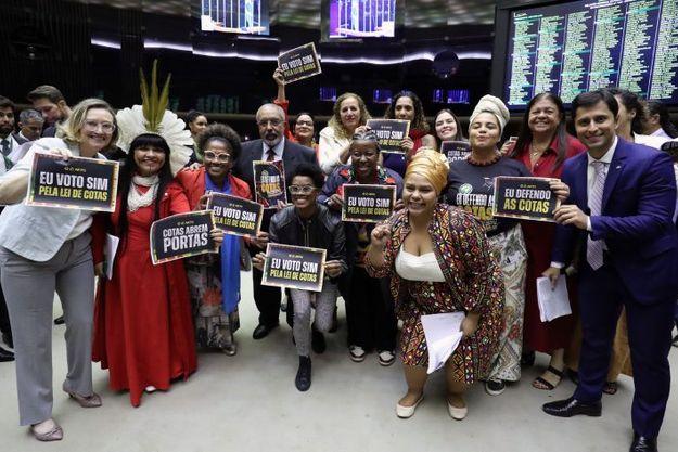 Acesso ao Ensino Superior: Mudanças nas Políticas de Cotas