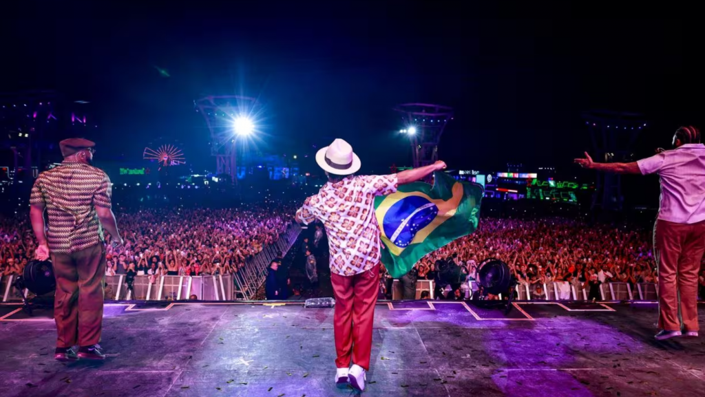 M&uacute;sica ao Vivo: Bruno Mars Arrasa no Palco do The Town