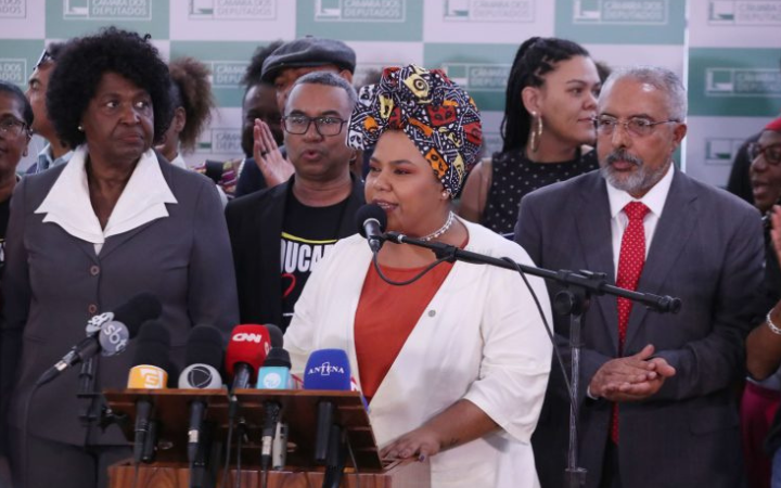 Deputadas Benedita da Silva e Dandara debatem Leis de Ação Afirmativa