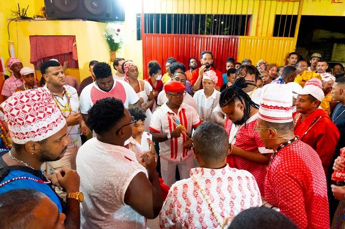 Acorda Povo do Cambinda Estrela: caminhada para Xangô no bairro da Campina do Barreto