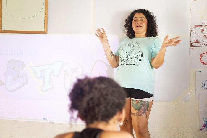 Em URBANA, mulheres realizam oito encontros com atividades artísticas de graffiti para meninas das periferias do Recife