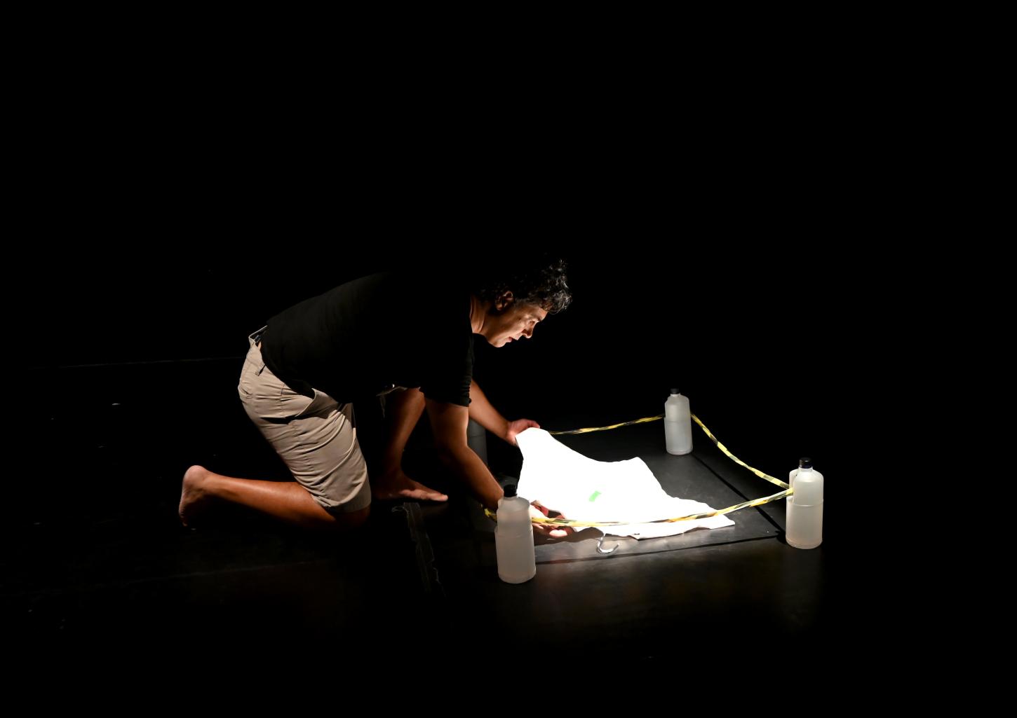 “Não Tem Meu Nome”, com Adelino Costa, encerra temporada no Teatro Arthur Azevedo