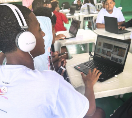 Olhares Cariocas” na Estação Primeira de Mangueira