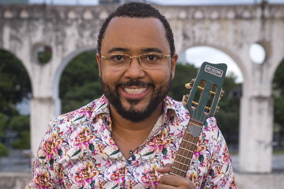 Samba De Raiz: Dudu Nobre Traz Sucessos E Clássicos Em Show