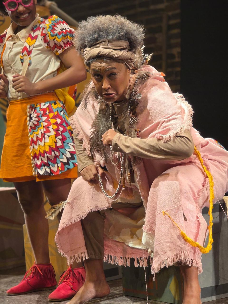 Espetáculo de teatro infantil Helô em Busca do Baobá Sagrado tem agenda por Recife, Olinda e Igarassu 