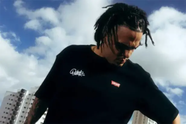 Levi’s lança 1ª coleção com Podpah: “Sigo no Corre” em São Paulo