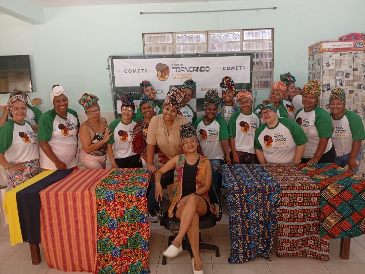 Oficina De Turbantes Do Projeto Trançando Vidas