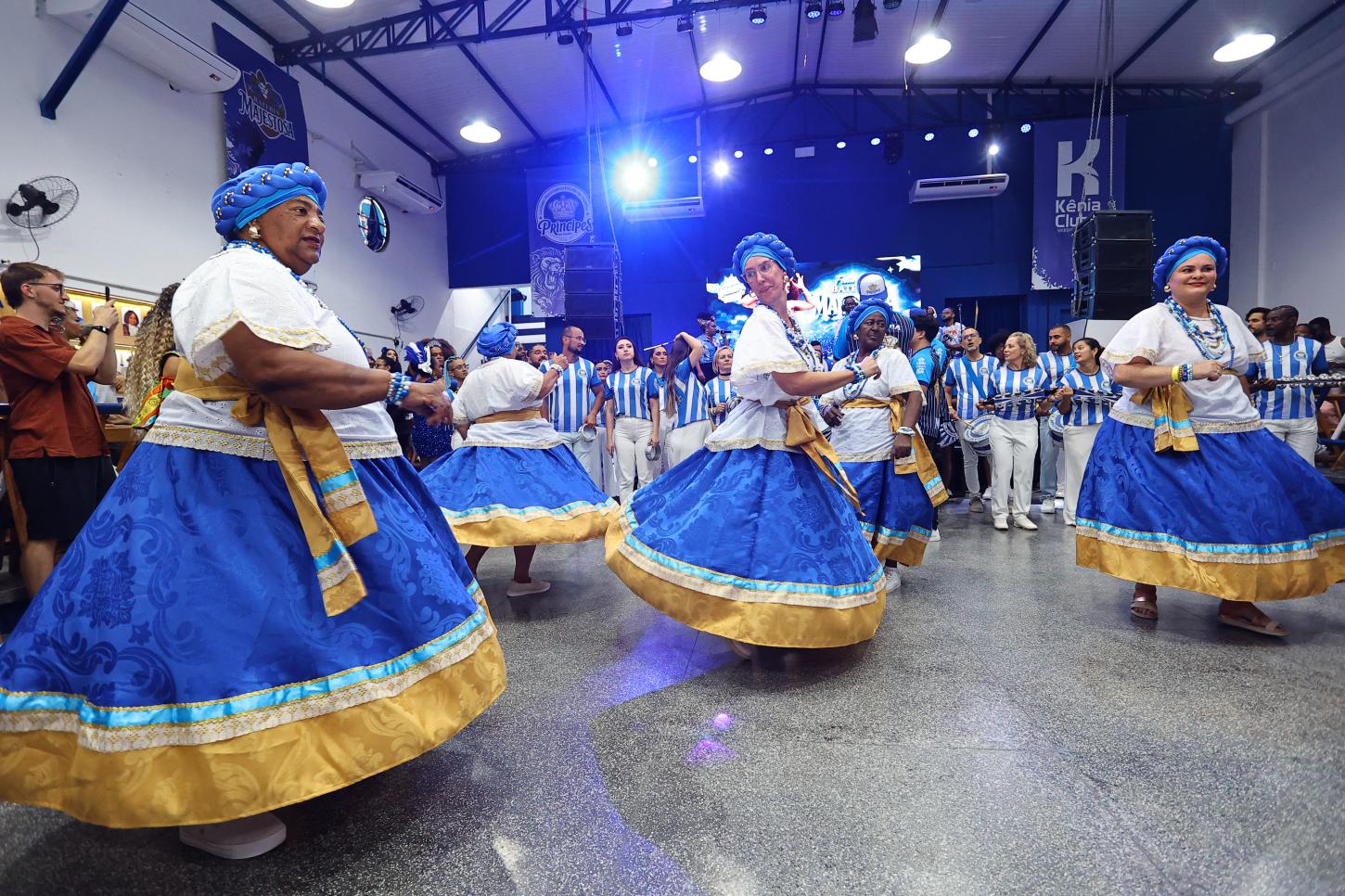 ESCOLA DE SAMBA LIGADA A CLUBE SINÔNIMO DE RESISTÊNCIA SE PREPARA PARA O CARNAVAL  