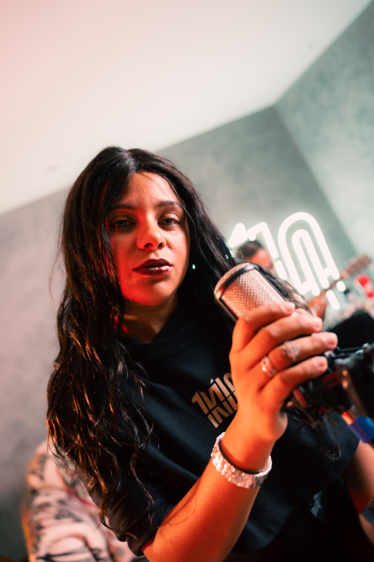 Clássico do rap, “Duro Igual Concreto” ganha acústico na voz de Dayle