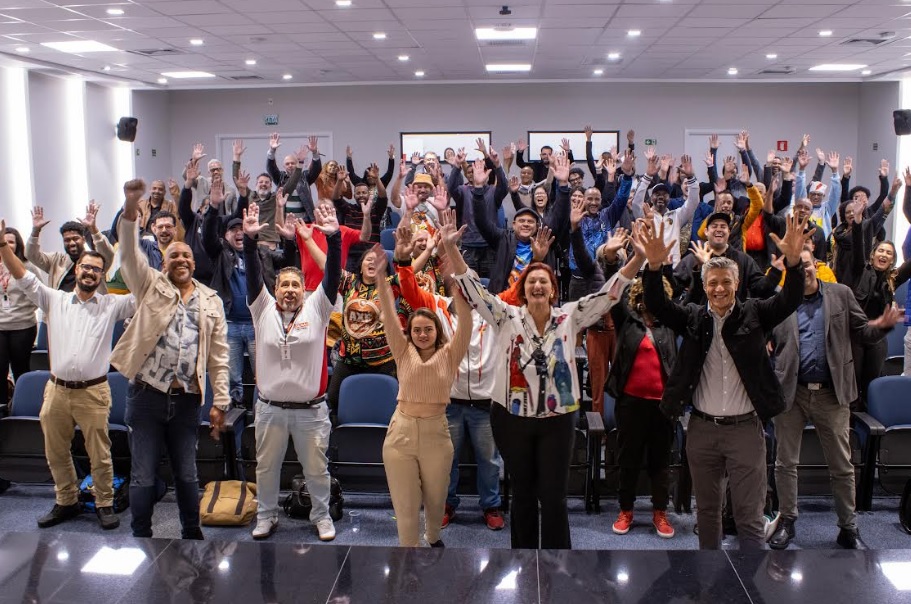 Carnaval paulistano avança em sustentabilidade com curso inédito de economia circular