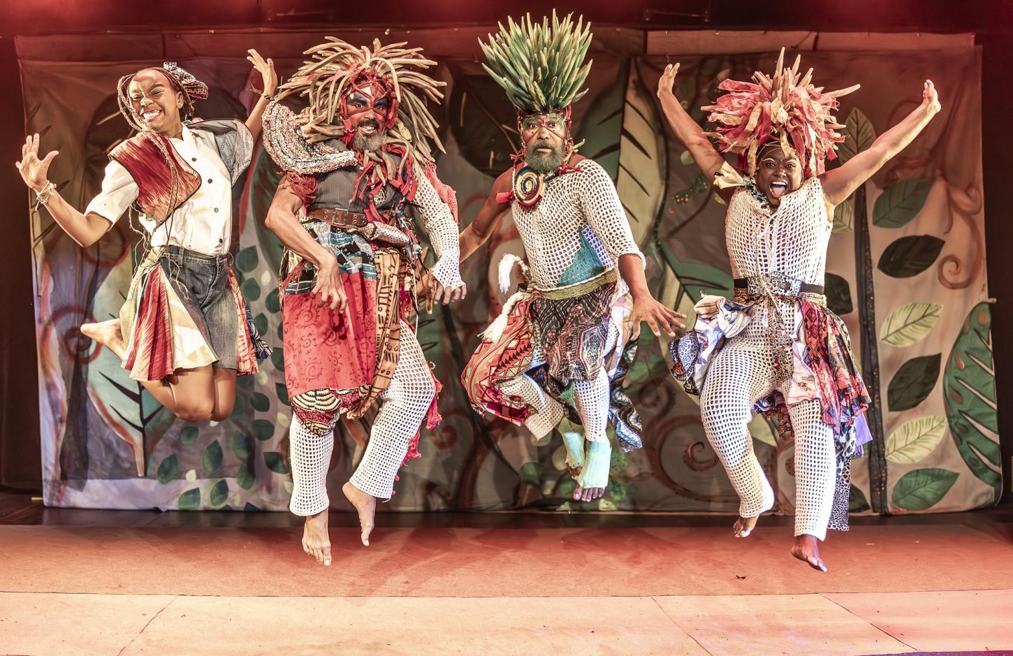 Espetáculo baiano 'Dandara na Terra dos Palmares' integra maior circuito de artes cênicas do país