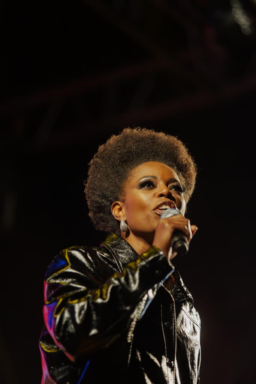 Ivi Mesquita amplia trajetória na comunicação e assume palco da Virada Cultural