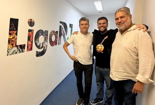 Liga RJ renova com Macaco Branco para a produção do álbum da Série Ouro 2027