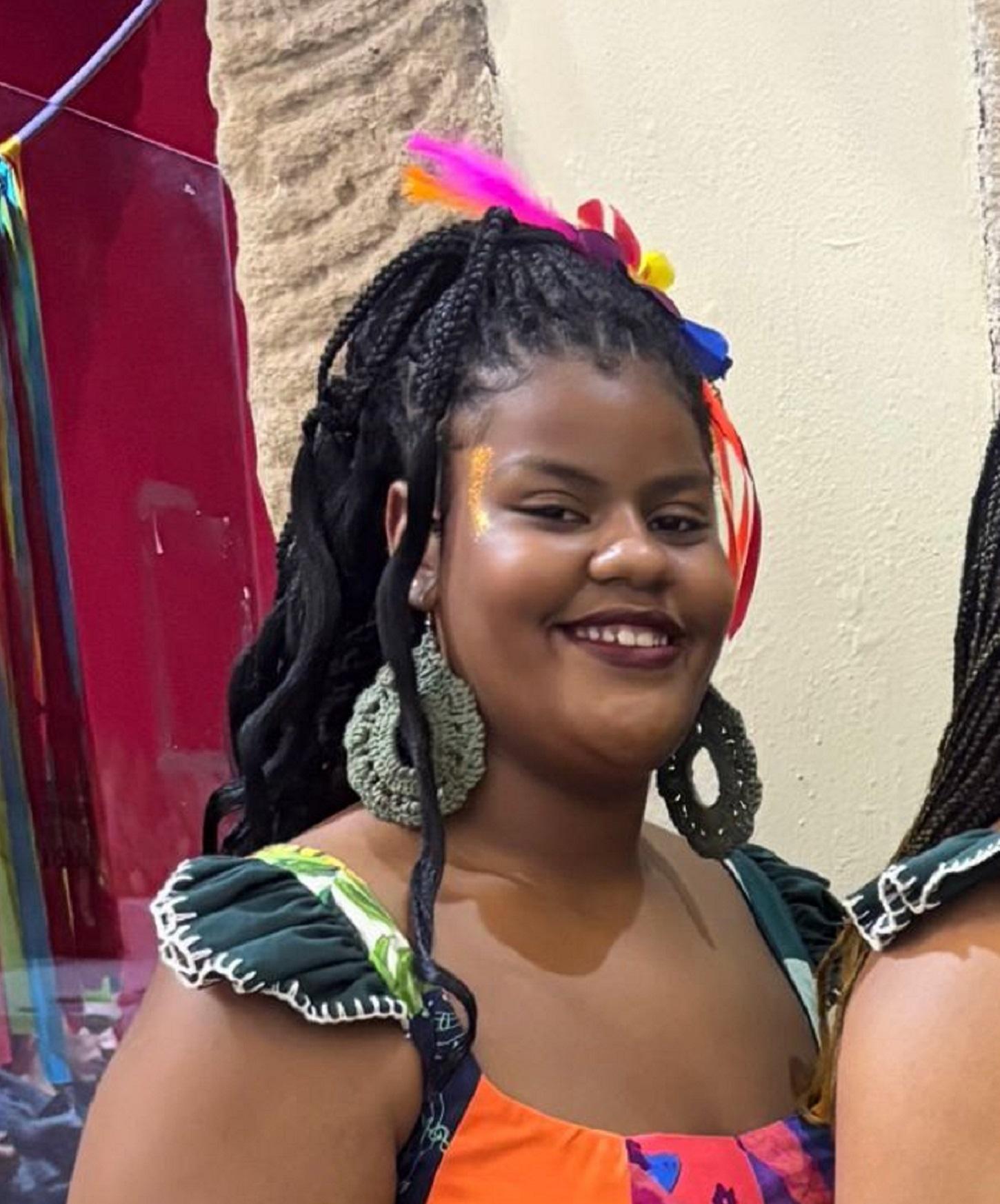 Lunna celebra nova idade: conheça a mais jovem e mais recente a entrar no Coco Raízes de Arcoverde 