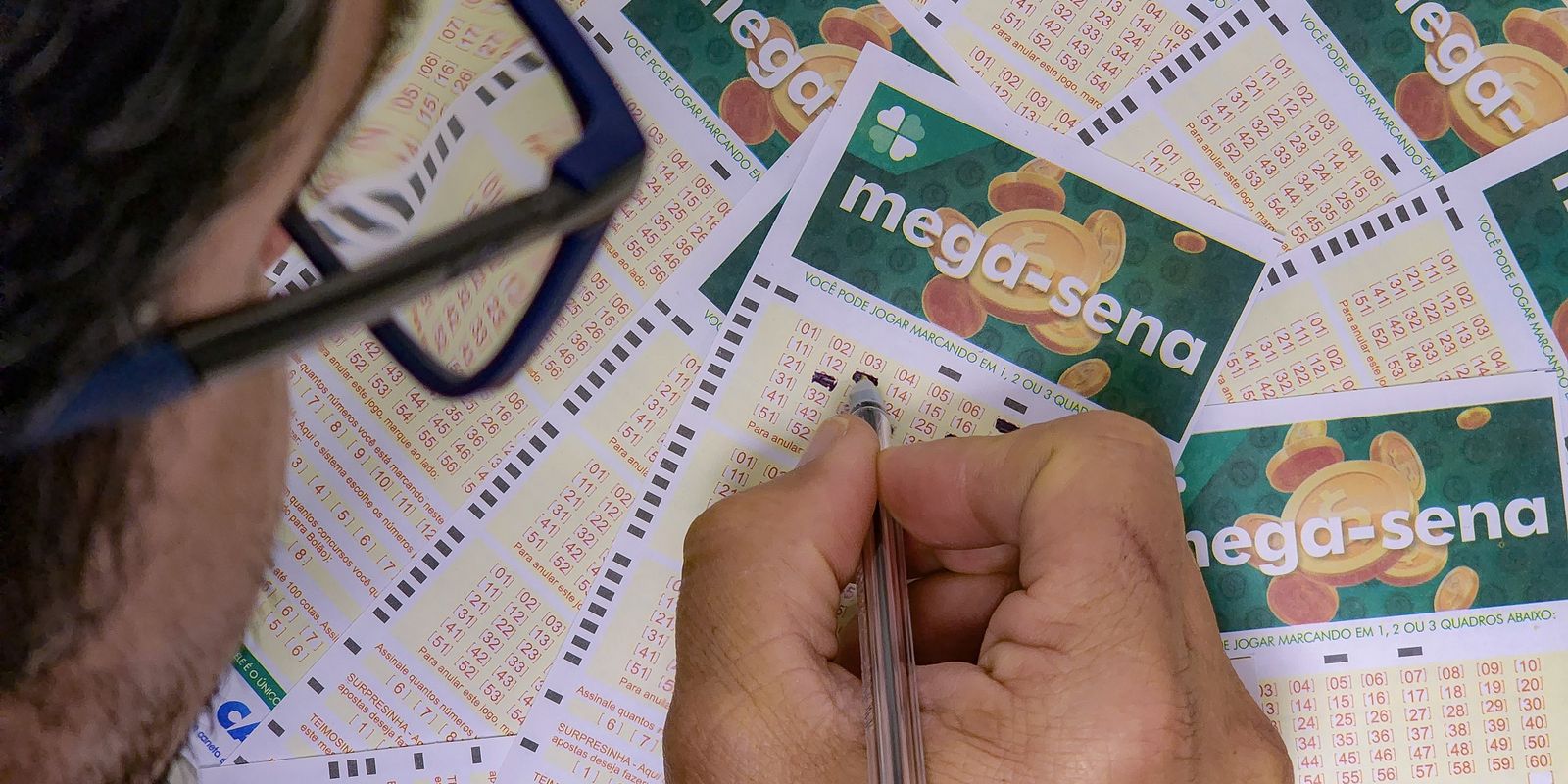 Mega-Sena sorteia prêmio de R$ 10 milhões neste sábado