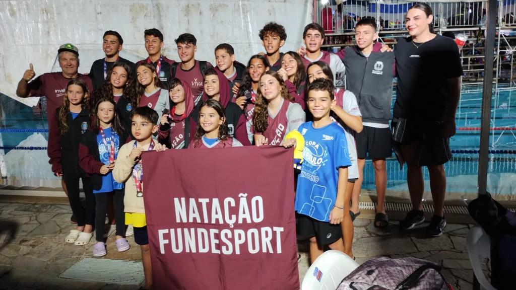 Fundesport conquista 18 medalhas e se destaca na Copa São Paulo de natação