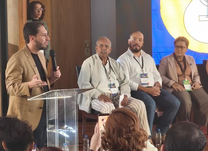 Lideranças do samba cobram plano de previdência para artistas em seminário nacional