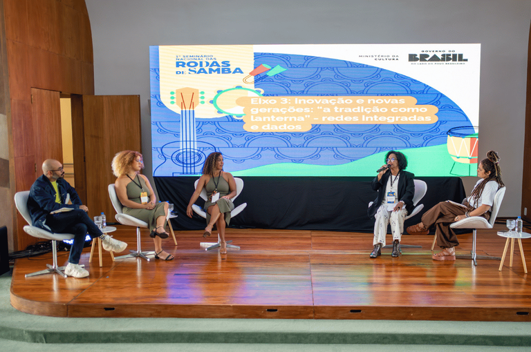 MinC debate futuro das rodas de samba com foco em tradição, tecnologia e financiamento