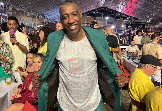 Ito Melodia retorna ao Grupo Especial com a Grande Rio e promete performance marcante na Sapucaí