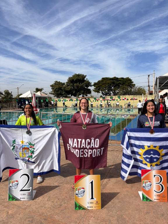 Natação da Fundesport Araraquara garante vice-campeonato masculino e bronze feminino nos Jogos Abertos da Juventude