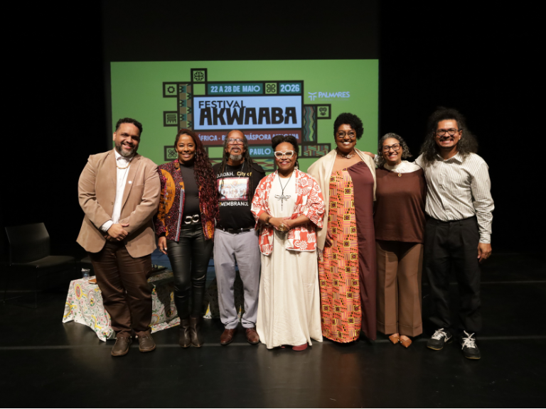 Sexto dia do Festival AKWAABA impulsiona debates sobre educação antirracista e literatura negra