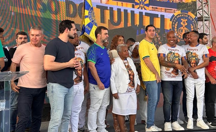Paraíso do Tuiuti celebra marco com lançamento da pedra fundamental da nova quadra em São Cristóvão