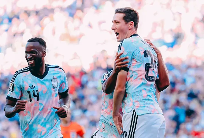 Bélgica goleia Estados Unidos em Seattle, com a partida marcada por polêmica pré-jogo