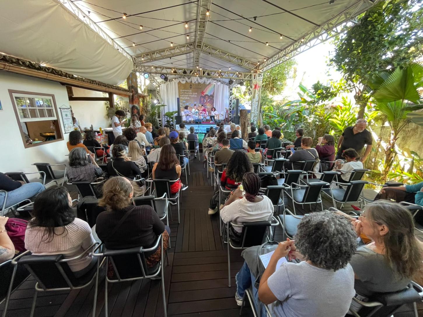 Casa Poéticas Negras amplia debates sobre democracia e justiça social na FLIP