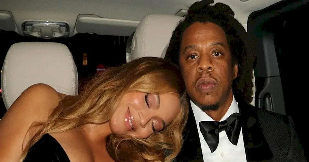 Homem de 63 anos colide com portões da mansão de Beyoncé e Jay‑Z