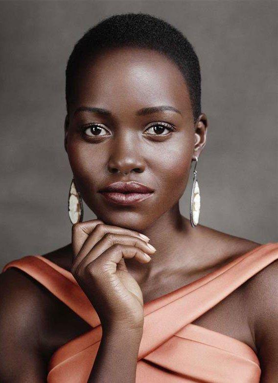 Jon Bernthal defende escalação de Lupita Nyong'o em A Odisseia
