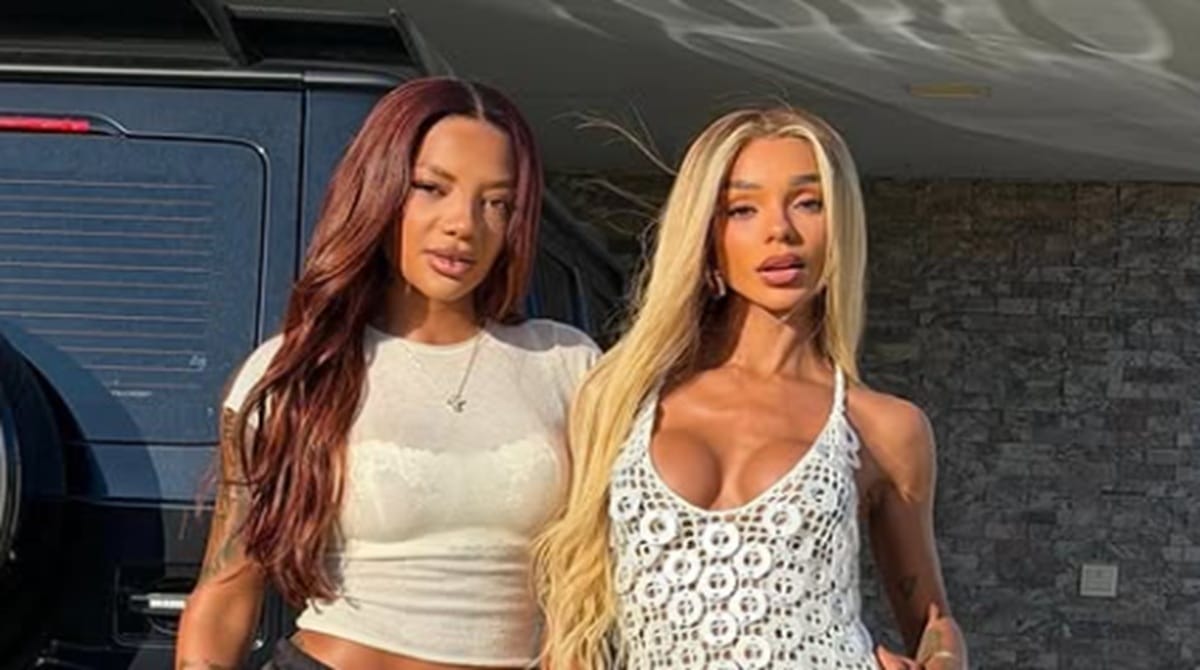 Ludmilla e Brunna Gonçalves surgem com a filha Zuri durante gravação de DVD em show
