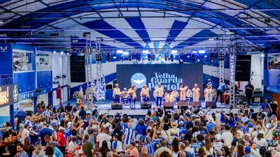Portela celebra com tradicional feijoada e show de Délcio Luiz neste sábado