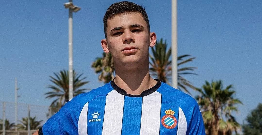 Empréstimo de Moscardo pelo PSG ao Espanyol frustra o Corinthians