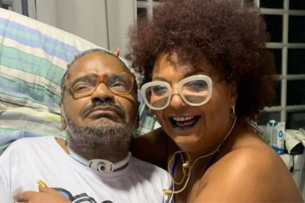 Babi Cruz faz emocionante homenagem um ano após a morte de Arlindo Cruz