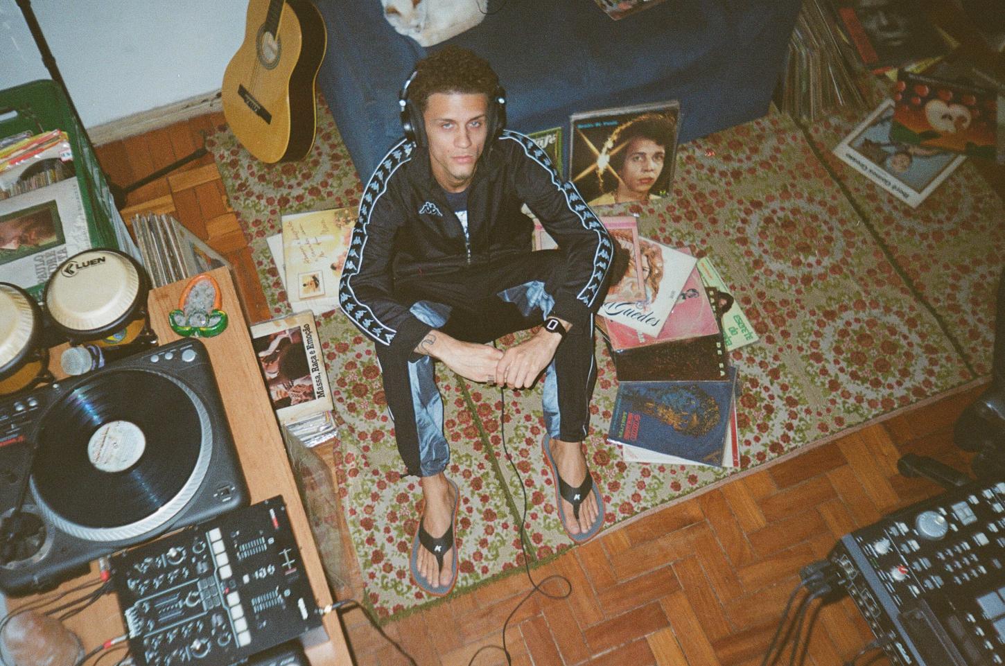 Igor Babidi lança o projeto Tape do Azulão e reúne 13 artistas do rap carioca