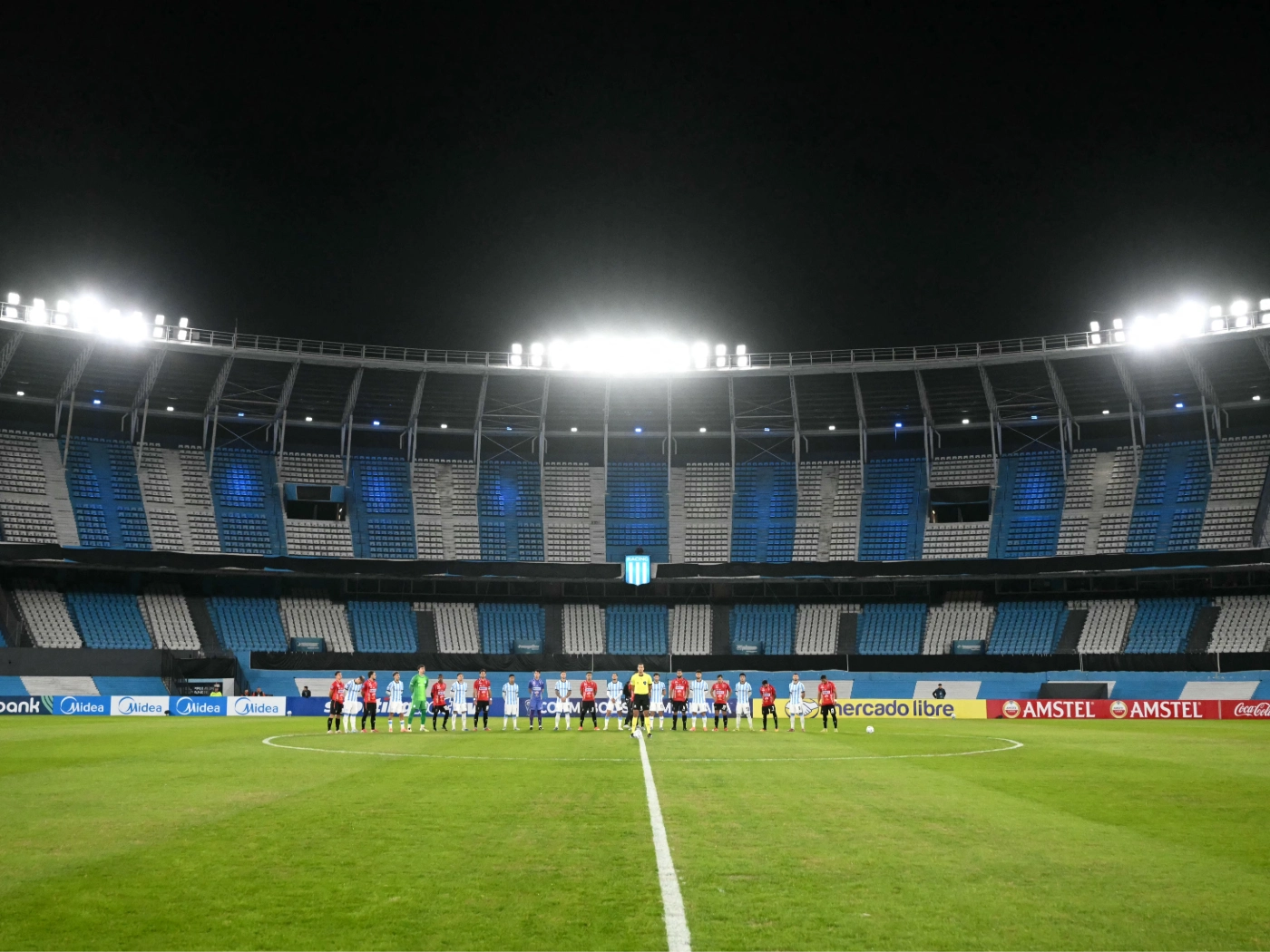 Conmebol lança guia para reforçar o combate à discriminação no futebol