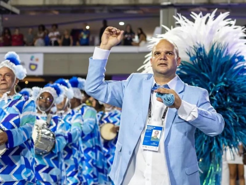 Acadêmicos de Niterói confirma o retorno de Mestre Demétrius para o Carnaval 2027
