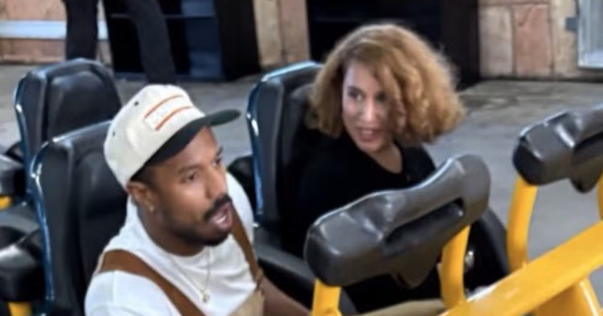 Michael B. Jordan e cantora Raye são vistos juntos e geram rumores de romance