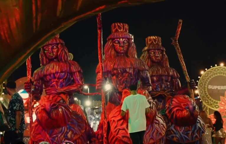 Disputas de samba mais enxutas geram debates intensos no carnaval carioca