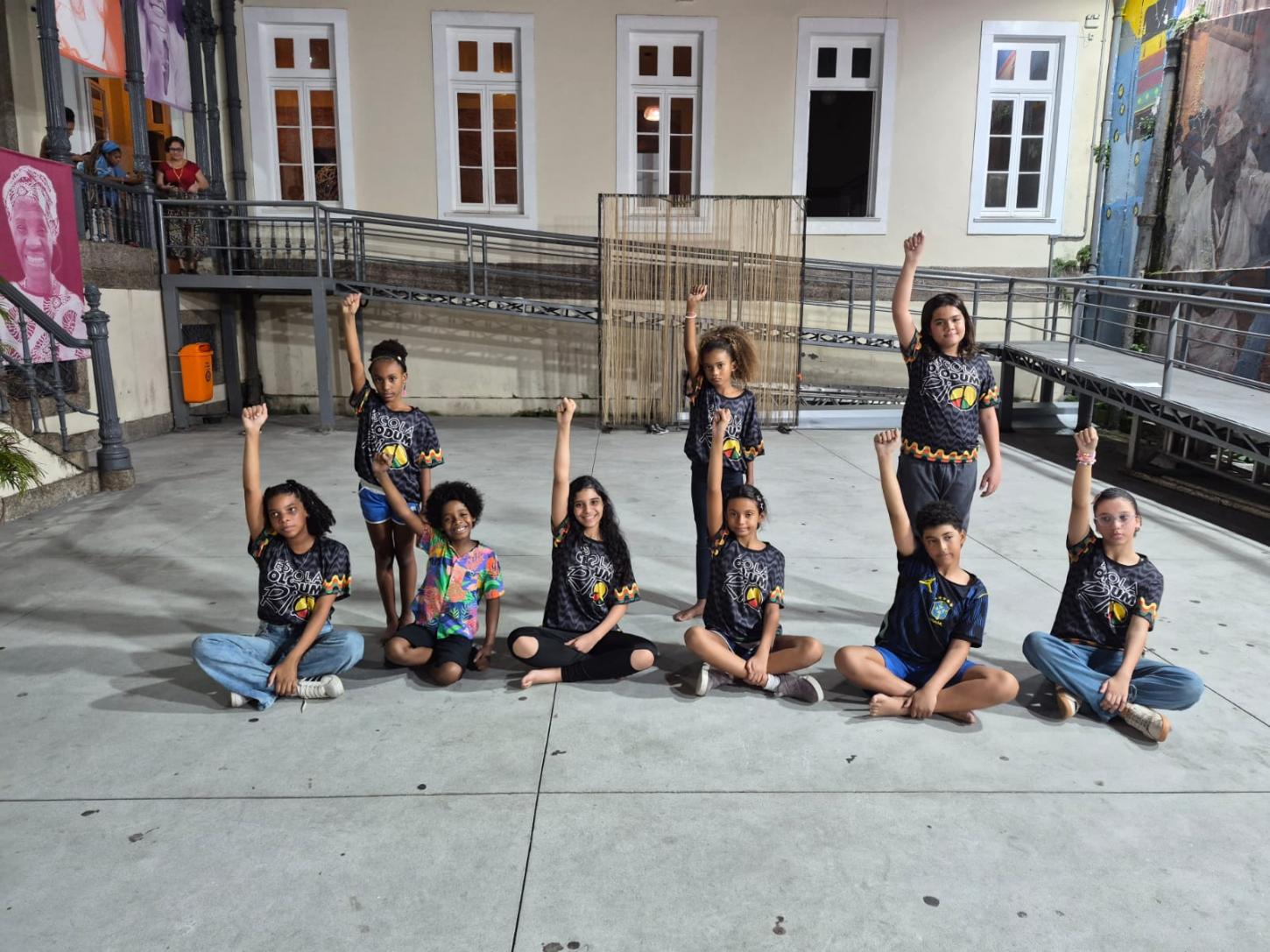 Escola Olodum Rio celebra 1 ano na Pequena África com espetáculo gratuito