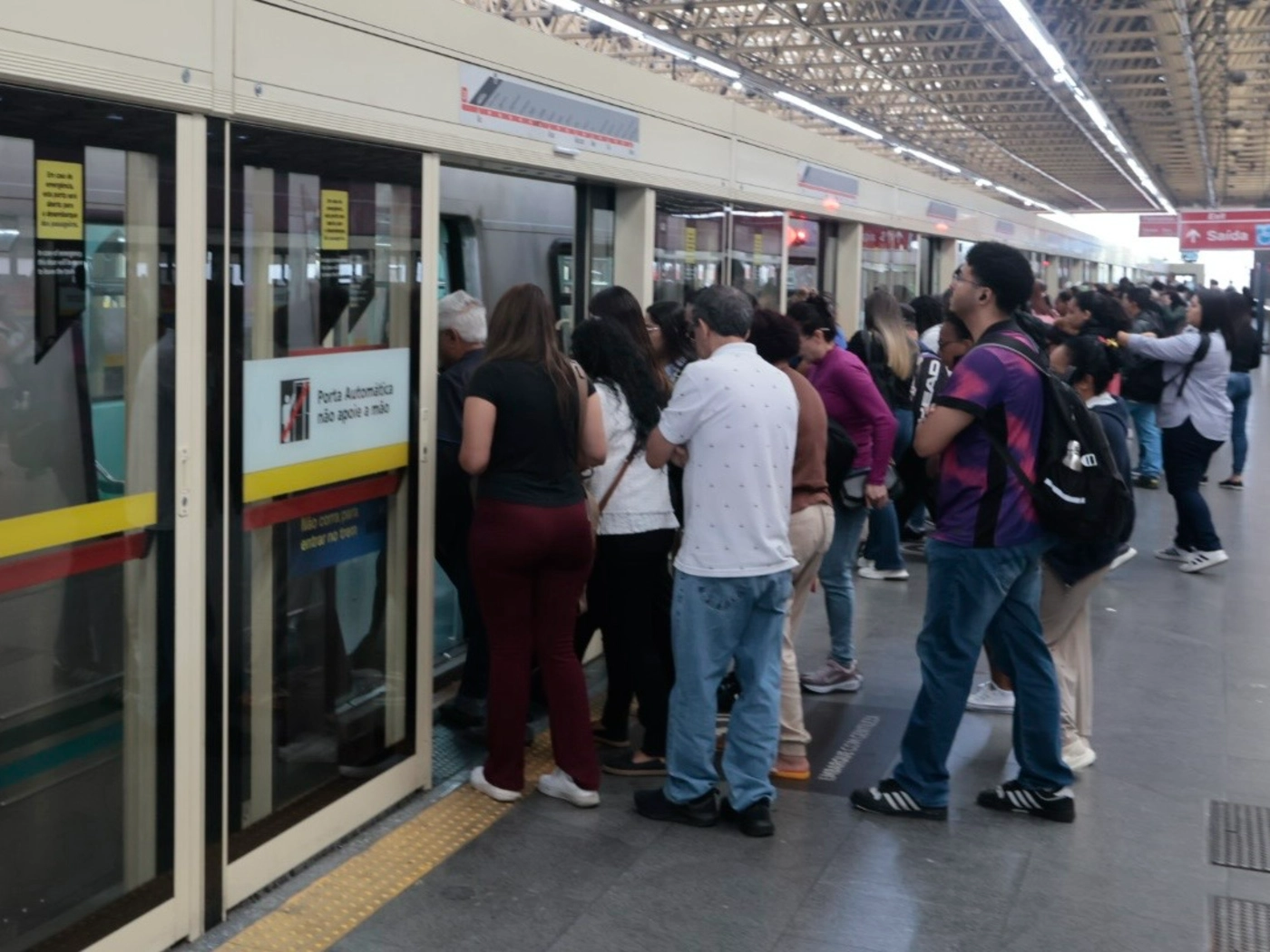 Greve na CPTM afeta transporte em São Paulo após impasse com o governo